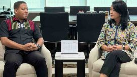 Rapat Bupati Sikka Juventus Prima Yoris kago bersama Wakil Menteri Pekerjaan Umum, Diana Kusumastuti