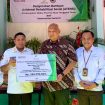 Penyerahan Bantuan Asistensi, yang bertempat di Kantor Dinas Sosial, Kabupaten Sikka, pada Rabu, 29 April 2026.