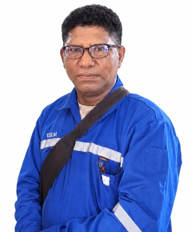 
					Menggugat Martabat Guru di Tengah Arus Besar Digitalisasi